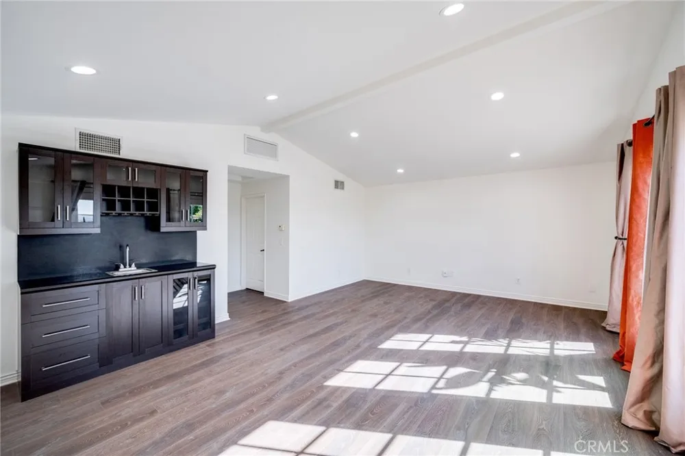 7126 Atheling Way West Hills, CA 91307