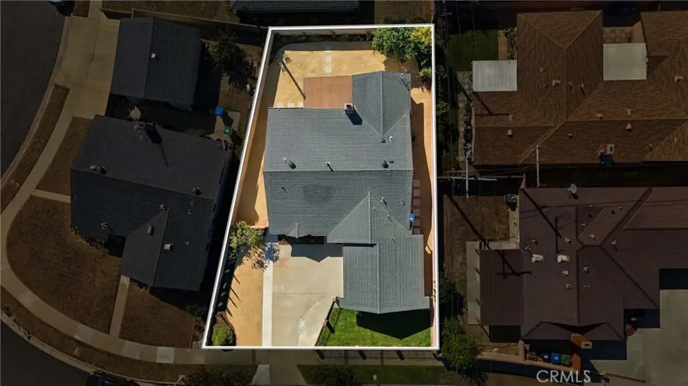 17217 S Hoover Gardena, CA 90247