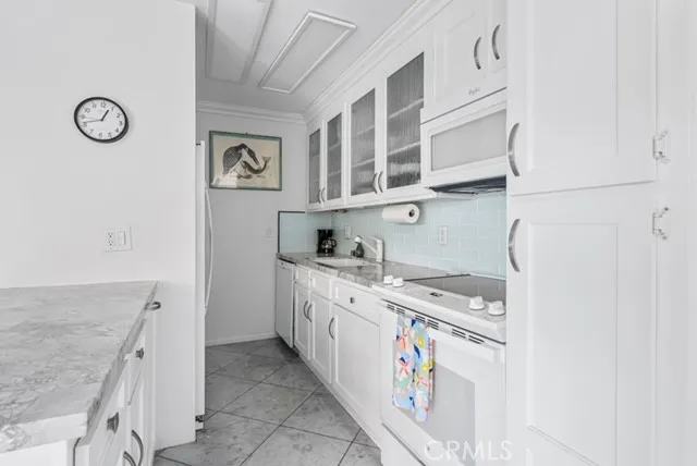531 Esplanade #302 Redondo Beach, CA 90277