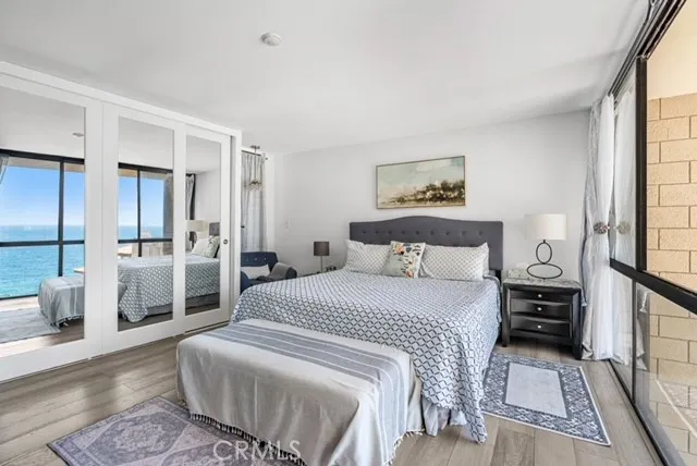 531 Esplanade #302 Redondo Beach, CA 90277