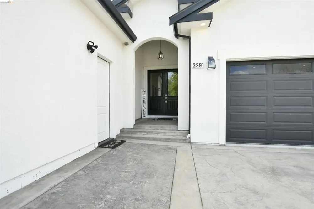 Address Not Shown Oakley, CA 94561