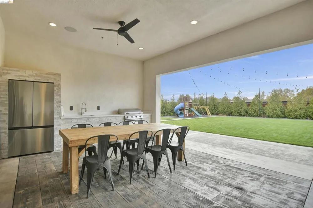 Address Not Shown Oakley, CA 94561