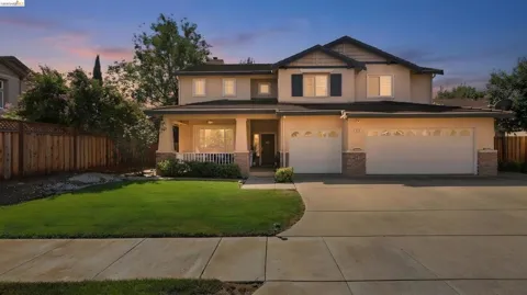 812 Allen Court