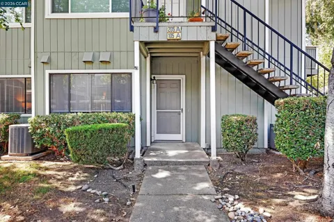 105 Compton Cir #A