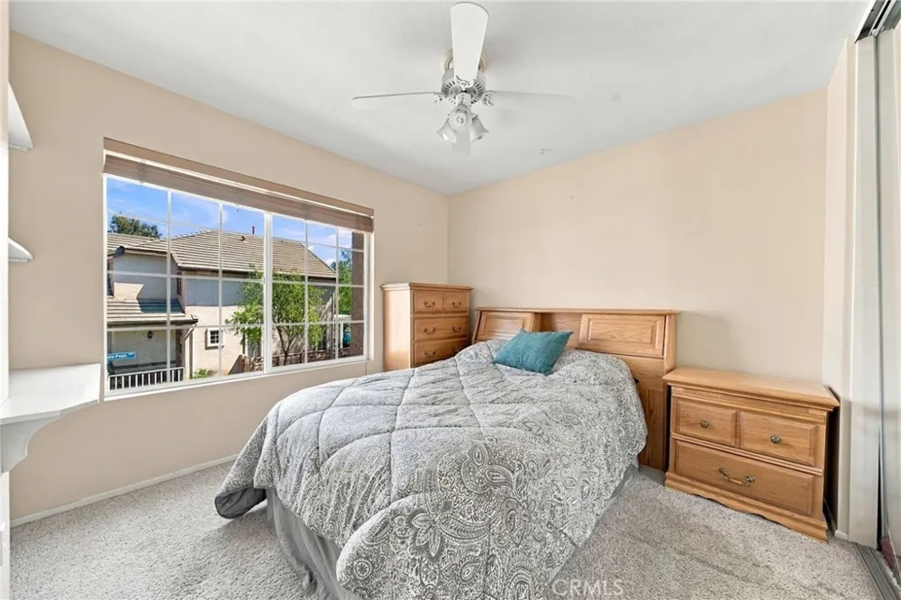 27123 Saddlepeak Trail Valencia, CA 91354
