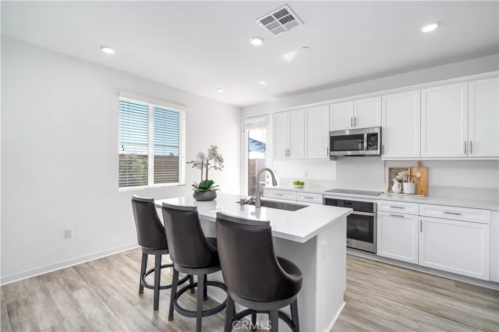 31667 Cobalite Winchester, CA 92596