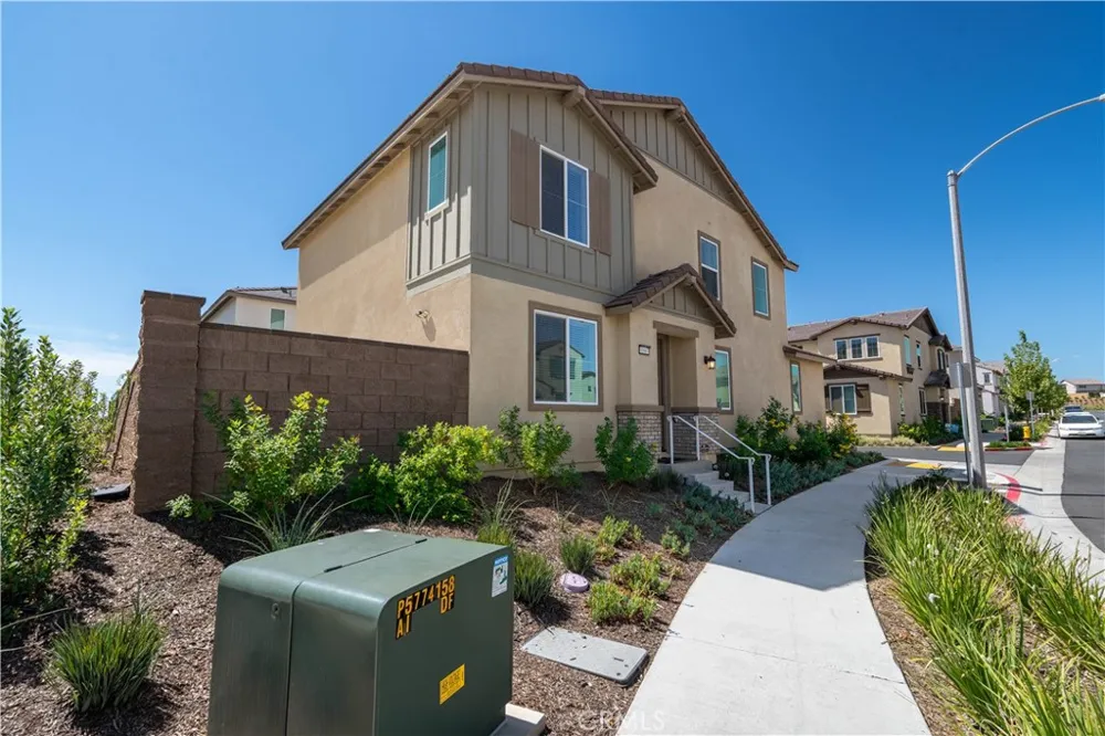31667 Cobalite Winchester, CA 92596