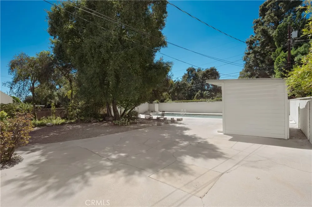 1143 Oxford Avenue Claremont, CA 91711