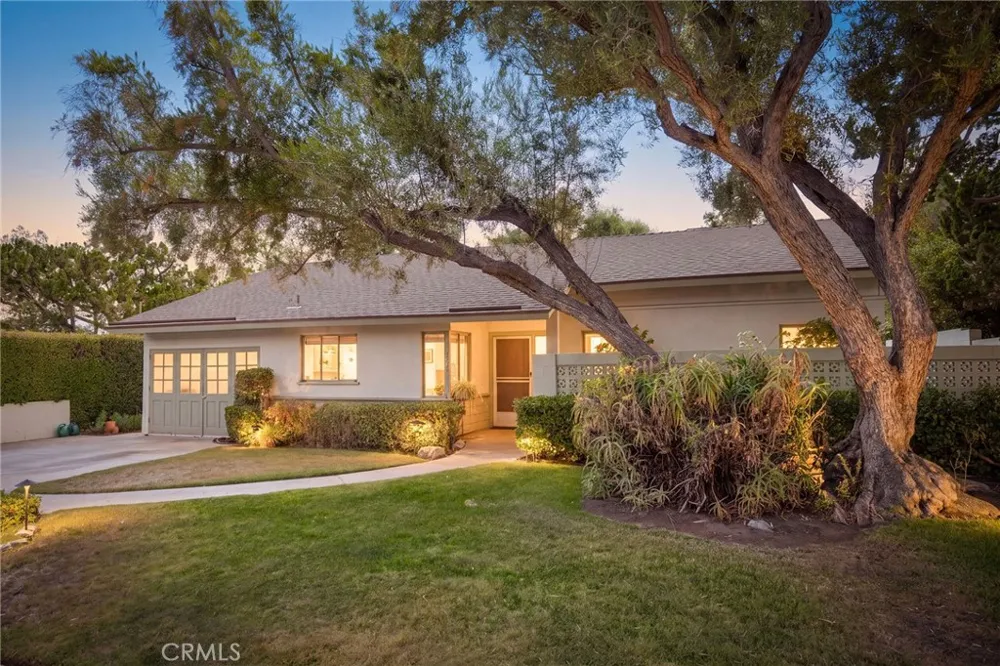1143 Oxford Avenue Claremont, CA 91711