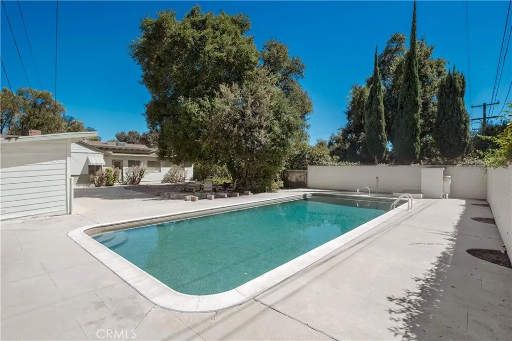 1143 Oxford Avenue Claremont, CA 91711