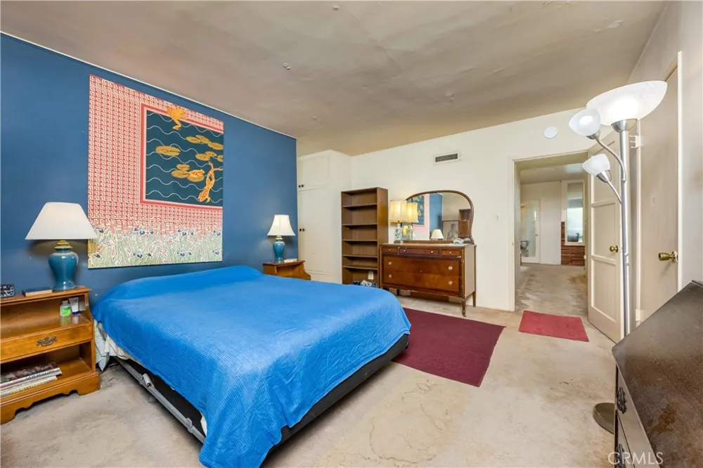 1143 Oxford Avenue Claremont, CA 91711