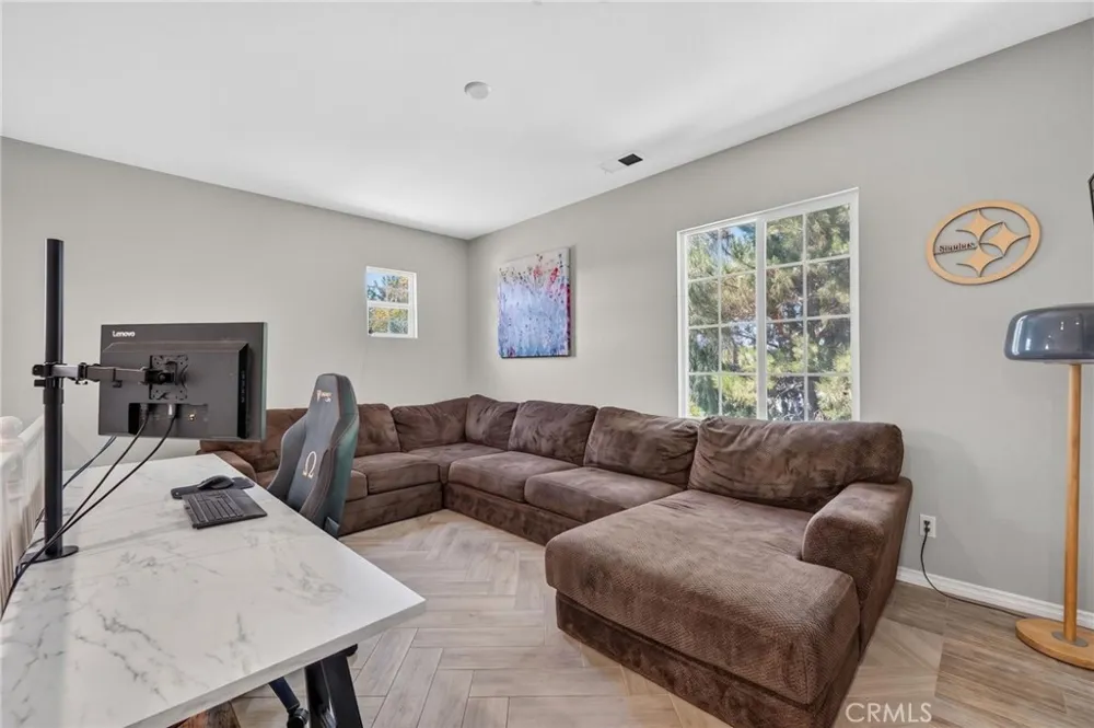 28506 Oakhurst Way Temecula, CA 92591