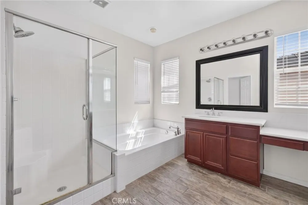 28506 Oakhurst Way Temecula, CA 92591