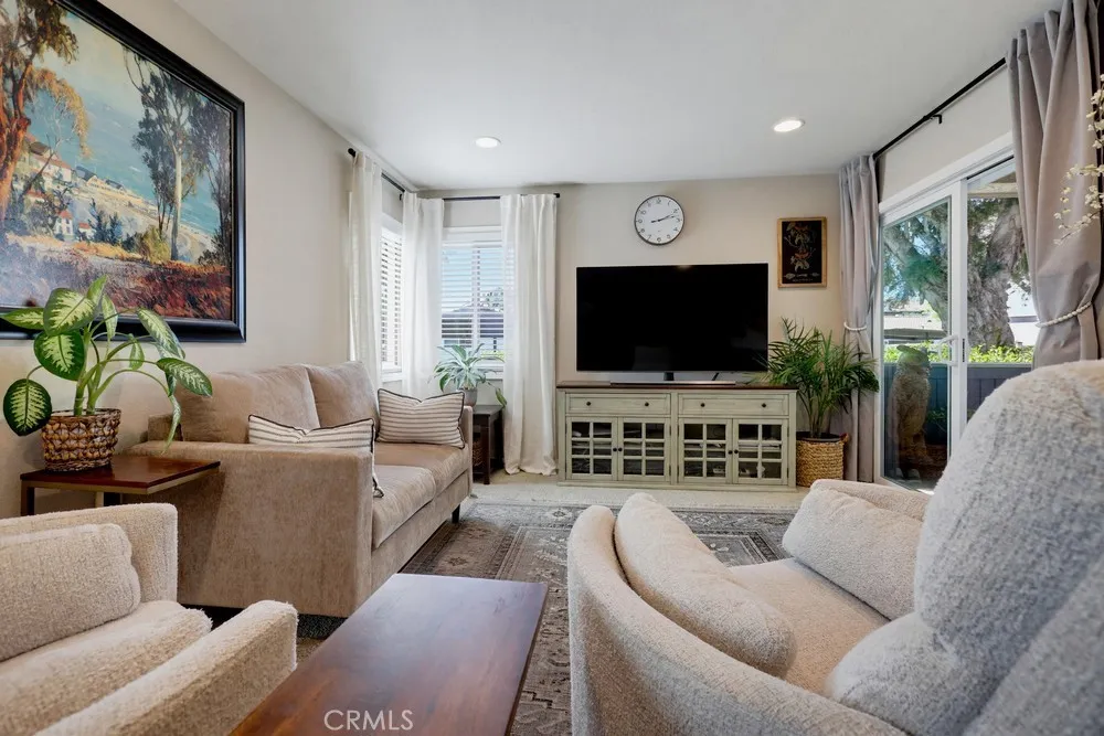 34 Corniche #D Dana Point, CA 92629