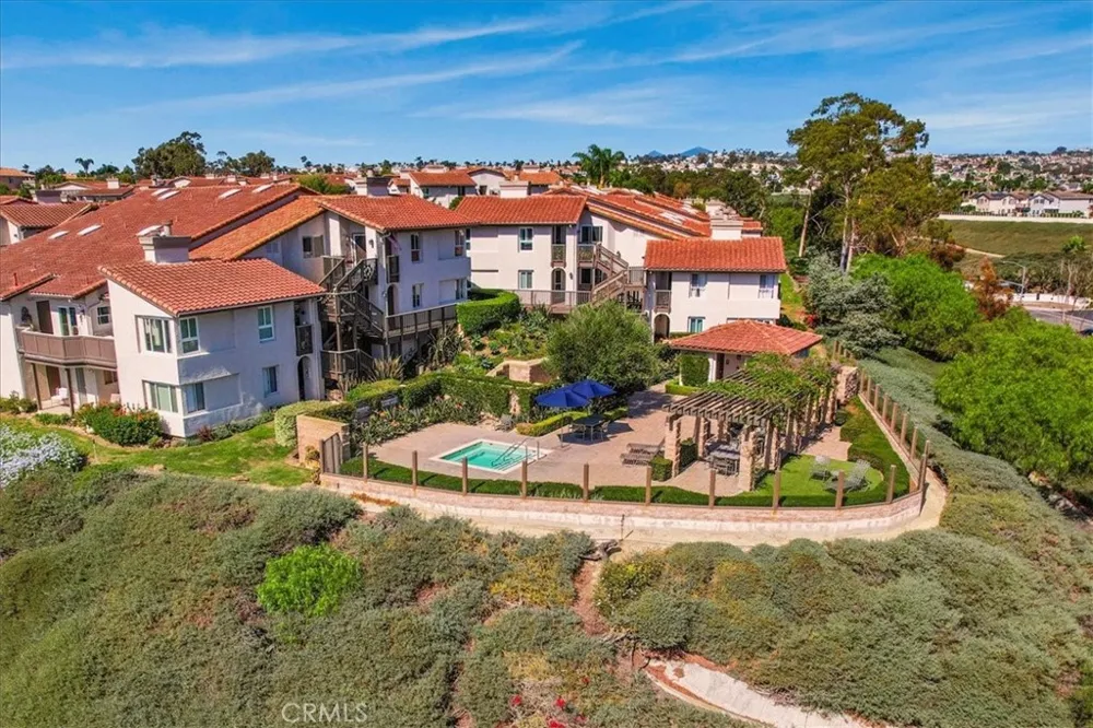 34 Corniche #D Dana Point, CA 92629