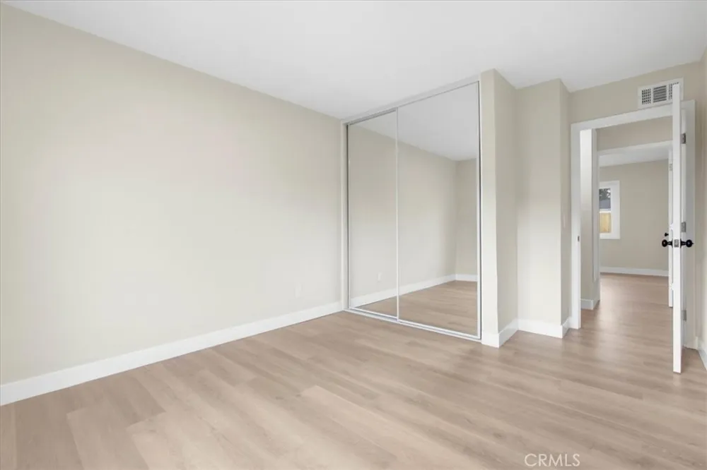 7614 Tamarind Fontana, CA 92336