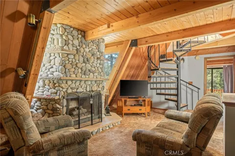 2396 Ridge