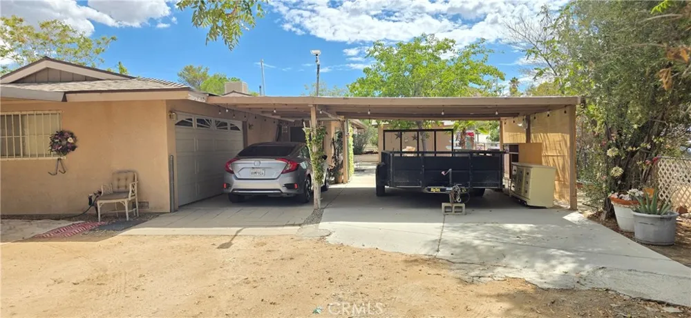7715 Hopi Yucca Valley, CA 92284