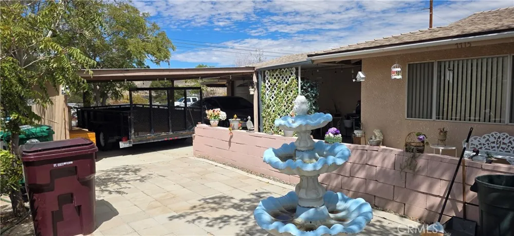 7715 Hopi Yucca Valley, CA 92284