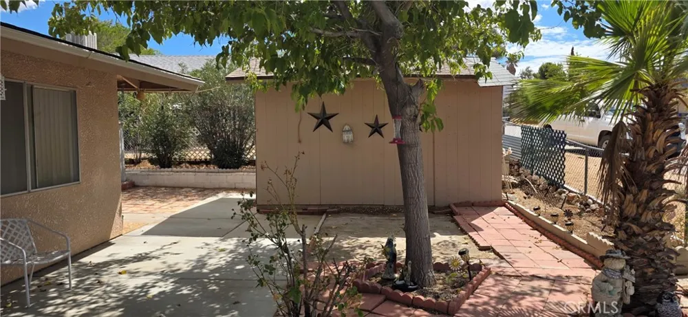 7715 Hopi Yucca Valley, CA 92284