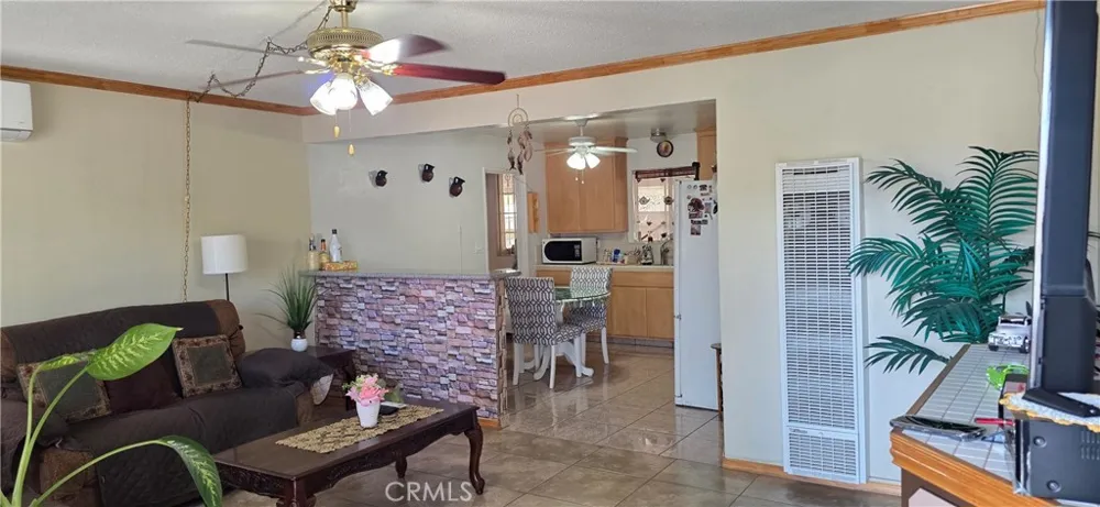 7715 Hopi Yucca Valley, CA 92284