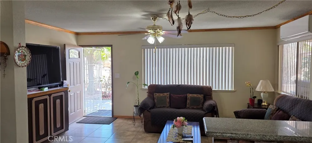 7715 Hopi Yucca Valley, CA 92284