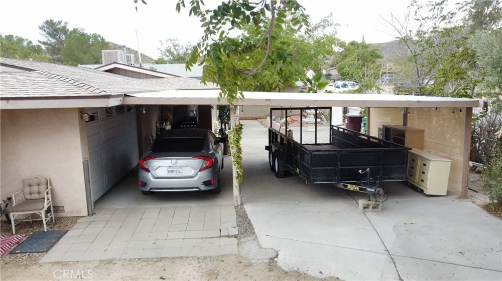7715 Hopi Yucca Valley, CA 92284