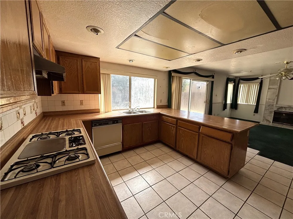15136 Marte Circle Moreno Valley, CA 92551