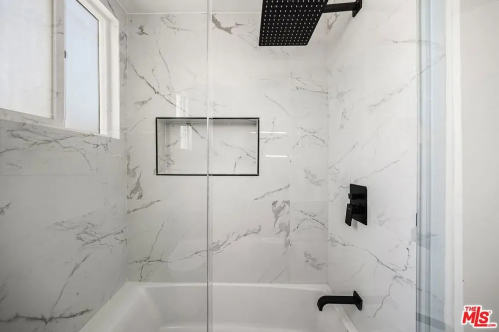 733 Hayworth Avenue #2 Los Angeles, CA 90046