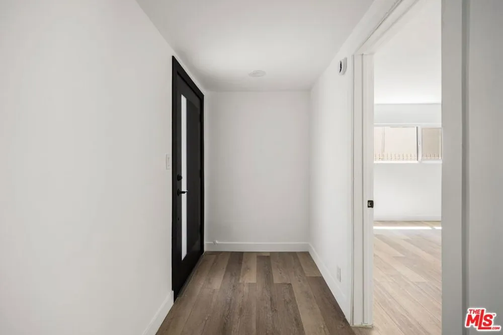733 Hayworth Avenue #2 Los Angeles, CA 90046