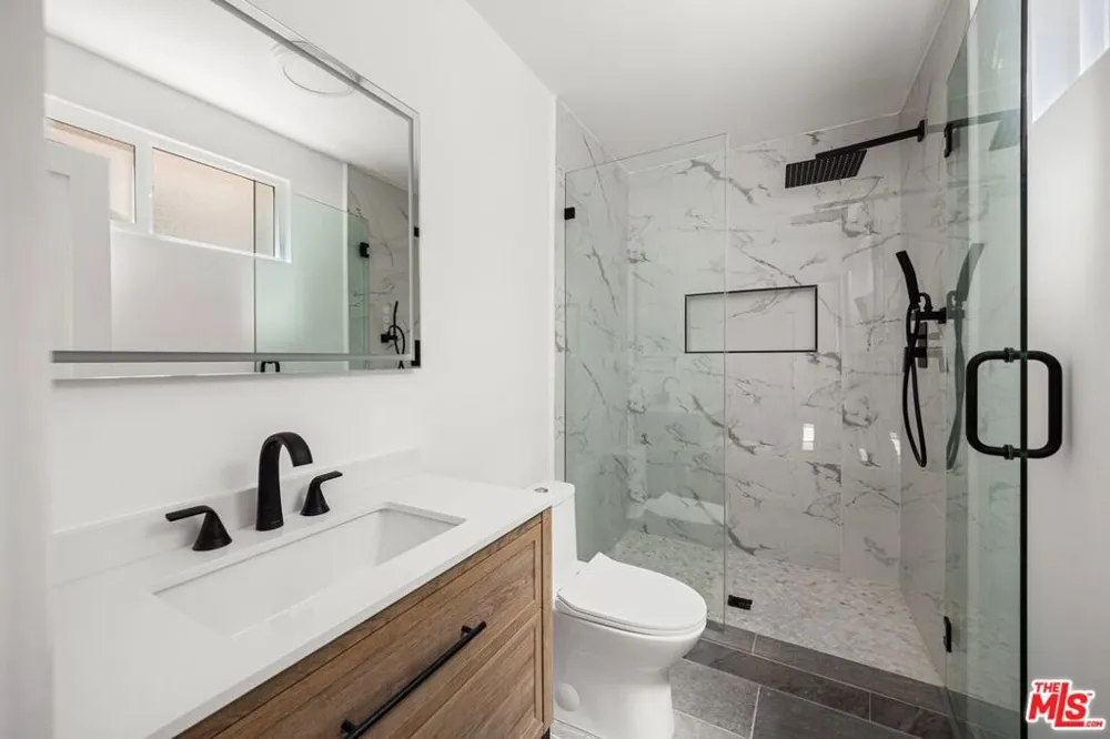 733 Hayworth Avenue #2 Los Angeles, CA 90046