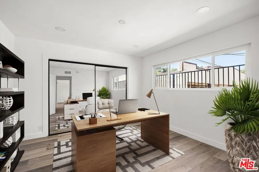 733 Hayworth Avenue #2 Los Angeles, CA 90046