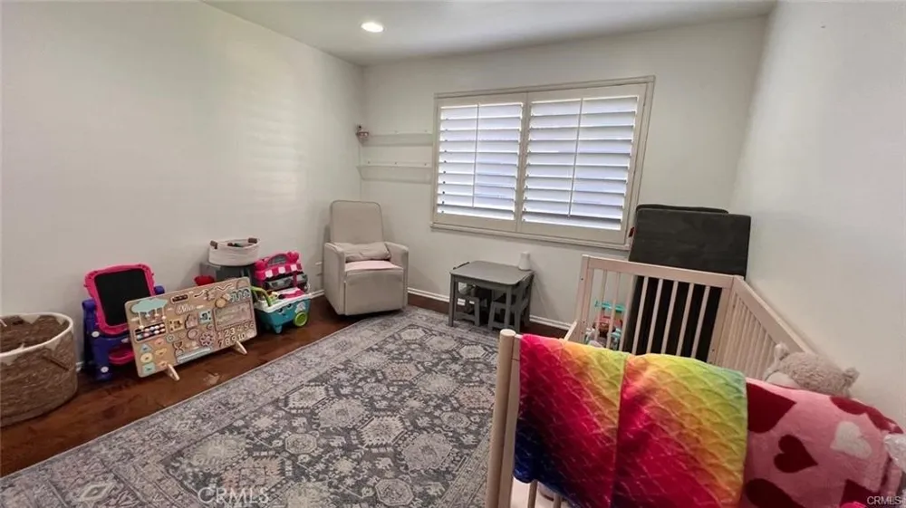 21730 Marylee Street #35 Woodland Hills, CA 91367