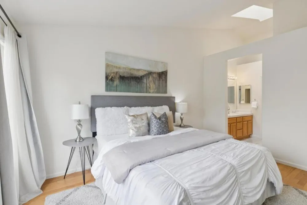 5 Erin Lane Half Moon Bay, CA 94019