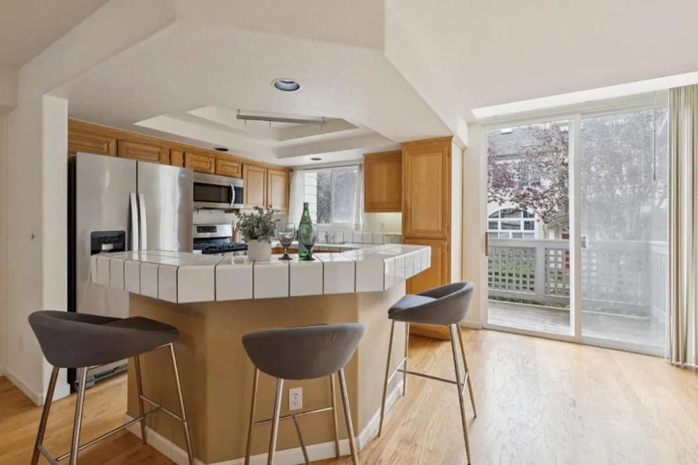 5 Erin Lane Half Moon Bay, CA 94019