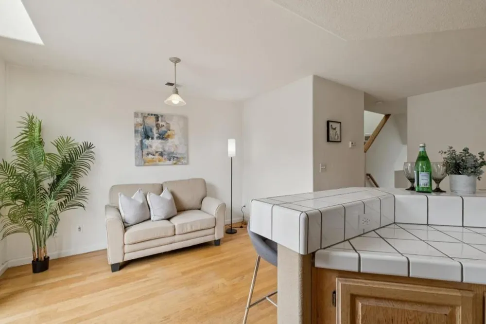 5 Erin Lane Half Moon Bay, CA 94019