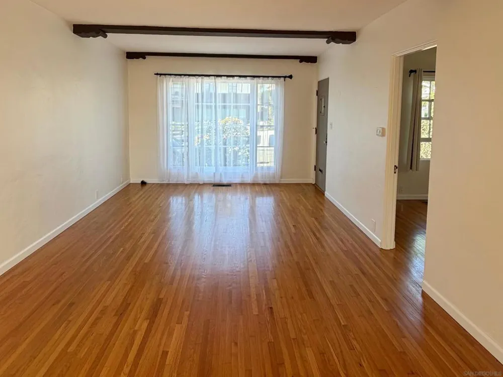 607 Arenas La Jolla, CA 92037