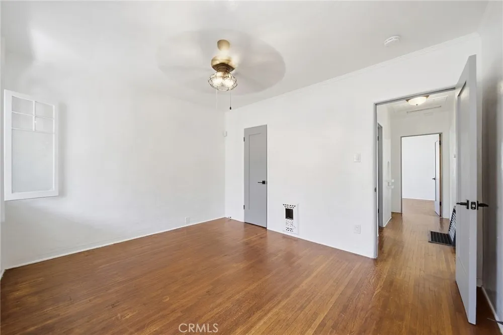 3209 Brockton Avenue Riverside, CA 92501
