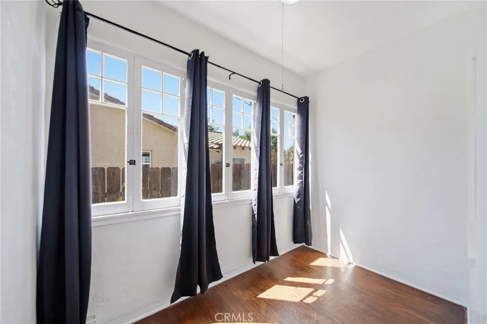 3209 Brockton Avenue Riverside, CA 92501