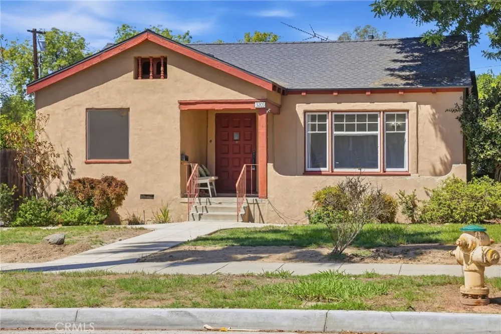 3209 Brockton Avenue Riverside, CA 92501