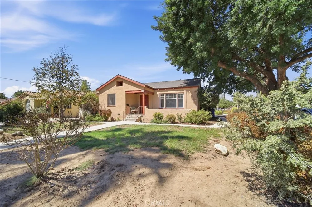 3209 Brockton Avenue Riverside, CA 92501
