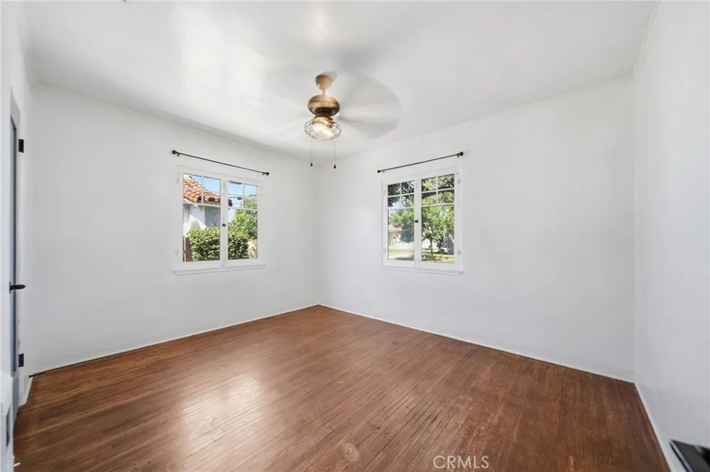 3209 Brockton Avenue Riverside, CA 92501