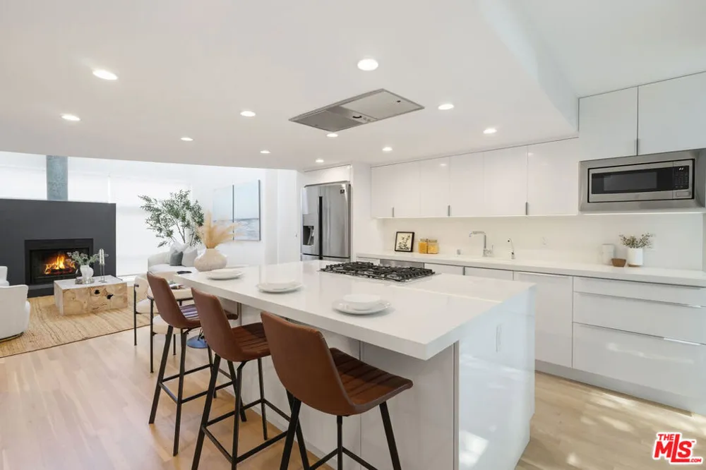 11711 Brookhaven Avenue #3 Los Angeles, CA 90064