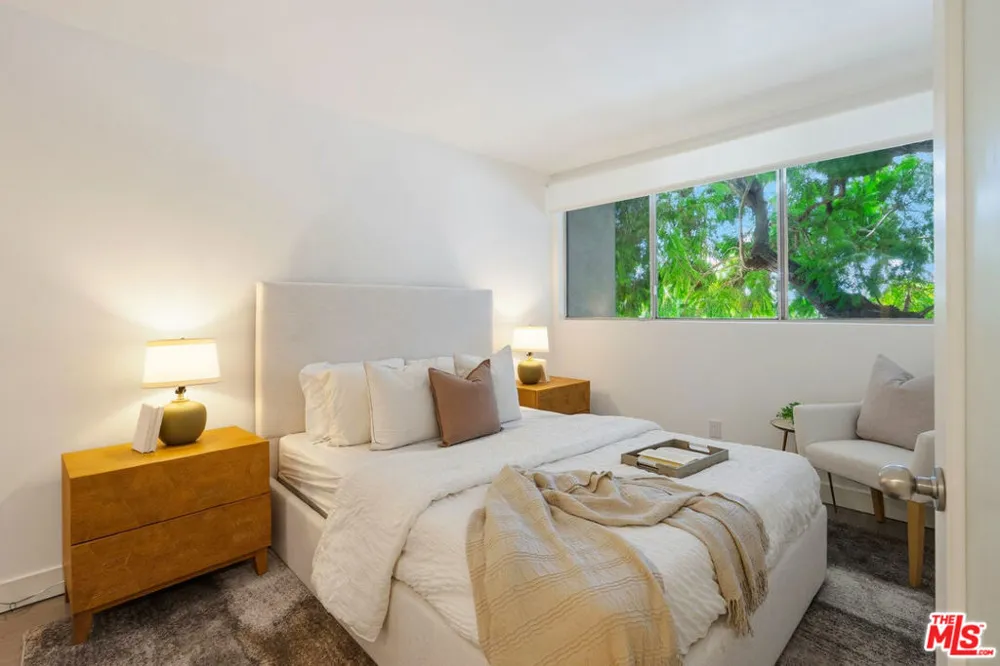 11711 Brookhaven Avenue #3 Los Angeles, CA 90064