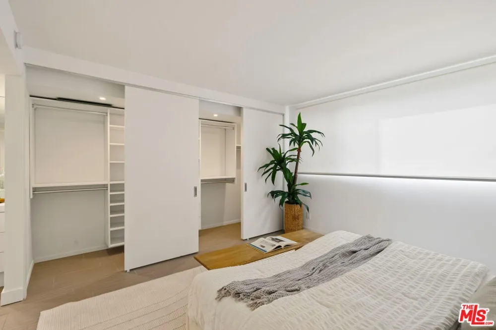 11711 Brookhaven Avenue #3 Los Angeles, CA 90064