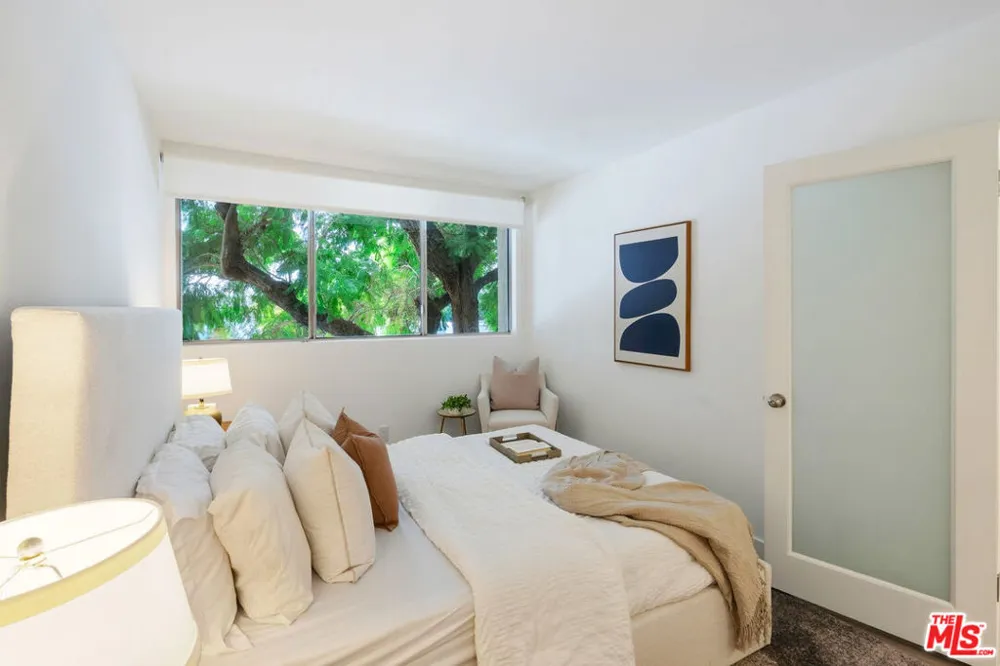 11711 Brookhaven Avenue #3 Los Angeles, CA 90064
