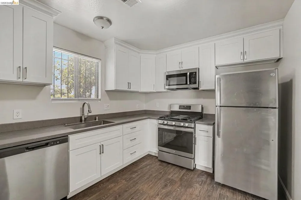 206 E 16Th St Pittsburg, CA 94565