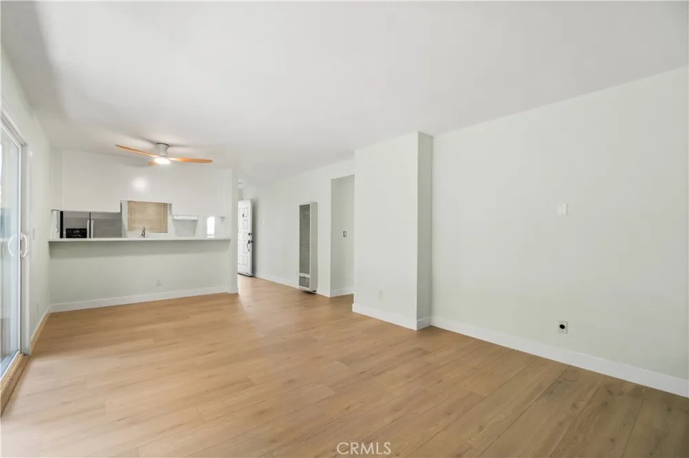 1042 Gladys #4 Long Beach, CA 90804