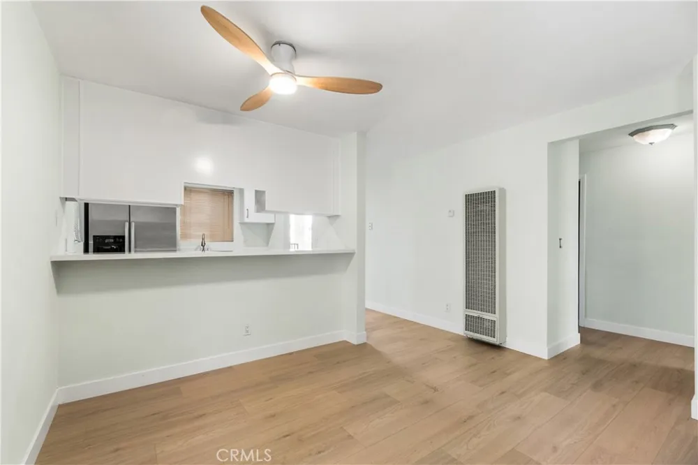 1042 Gladys #4 Long Beach, CA 90804