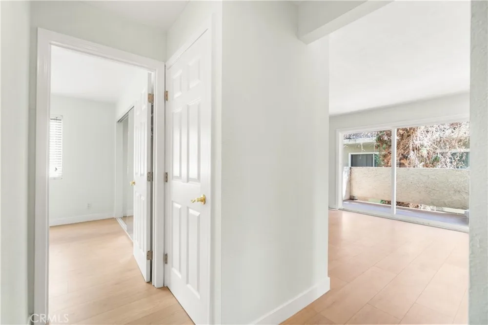 1042 Gladys #4 Long Beach, CA 90804